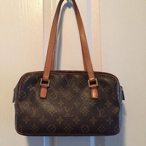 LV Canvas Cite MM